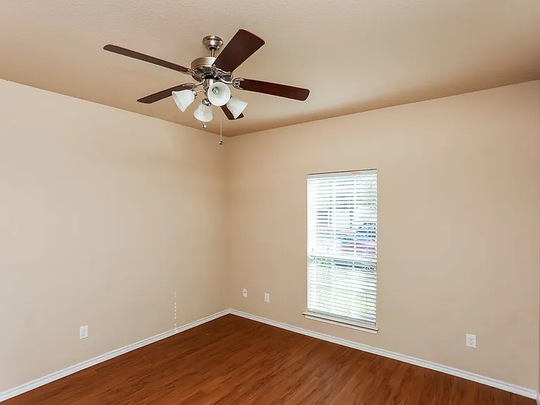 10973 Caldwell Ln — Photo 7