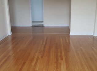 7011 108th St APT 3C, Forest Hills, NY 11375