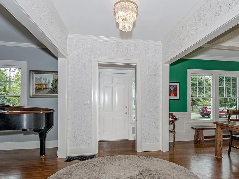121 Cherry St — Photo 10