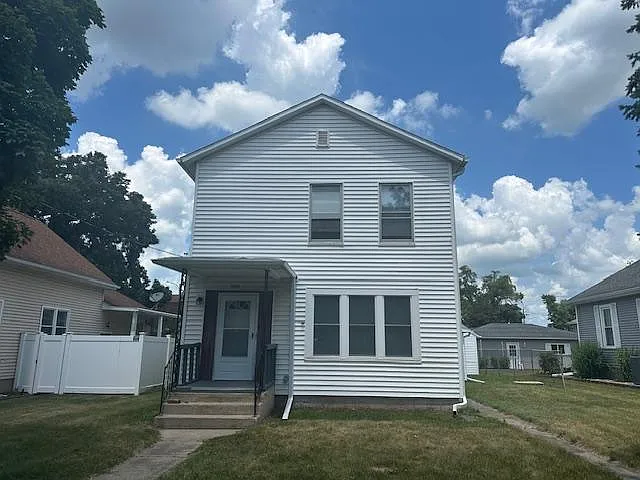 1404 W Jackson St