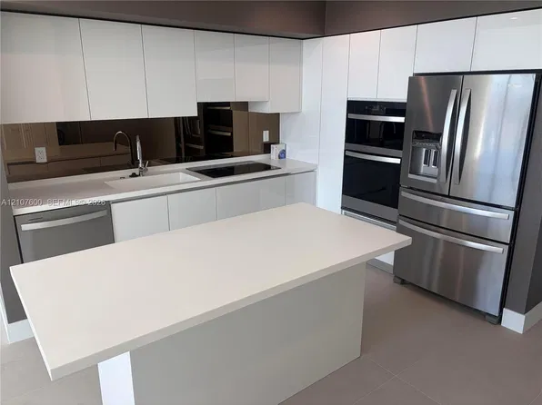 1170 E Hallandale Beach Blvd #2409, Hallandale Beach, FL 33009