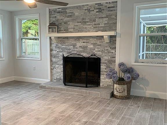 4th image of 15834 Adobe Dr