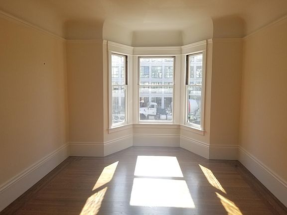 4th image of 2440 Van Ness Ave APT 15