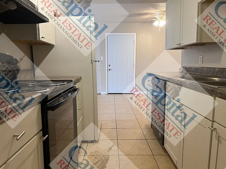 1817 Beaumont Dr — Photo 9