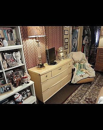 5th image of 56 Camellia Ave