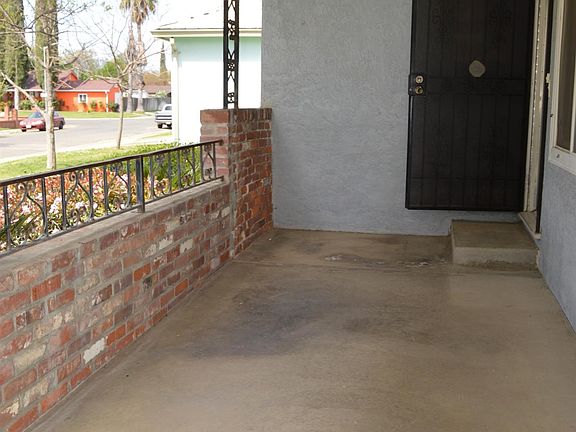 4th image of 5941 Chapin Way