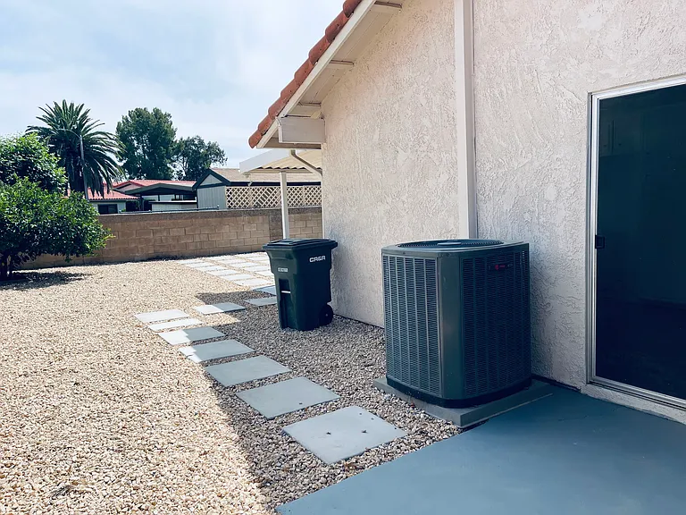 1825 Silver Oak Way — Photo 13