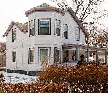1st image of 30 Kinsley St
