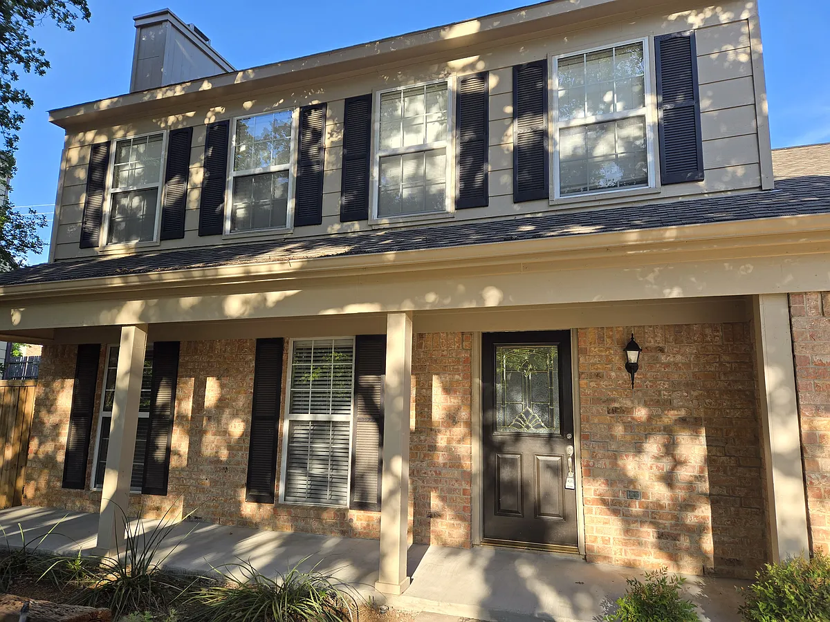 Building Photo - 510 Wild Oak Ln