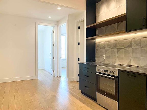 2nd image of 1052 Greene Ave #434