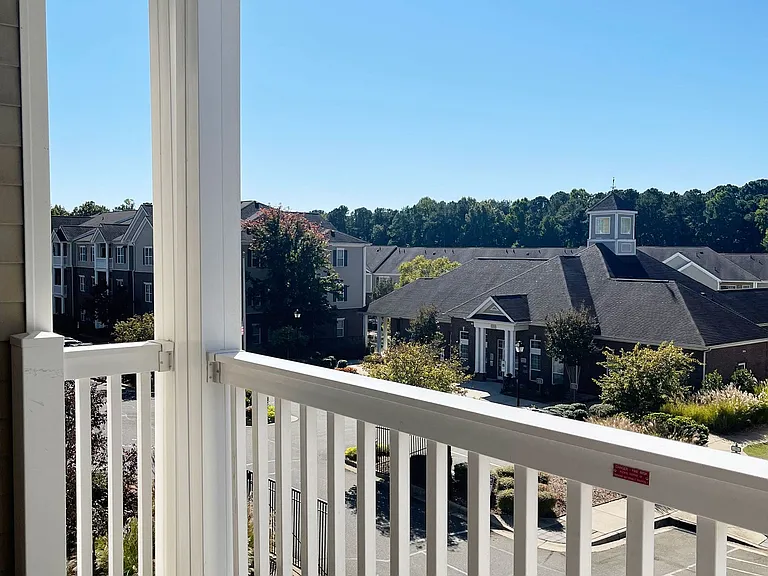 Clairmont at Farmgate — Photo 77