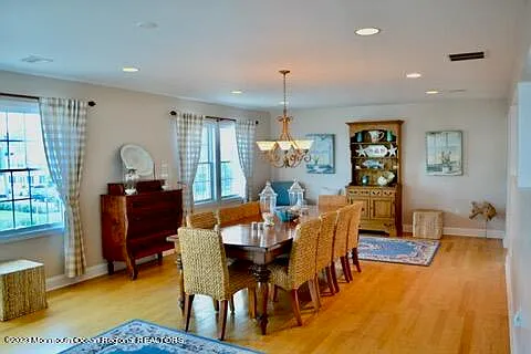 2 Bridge Ave — Photo 12