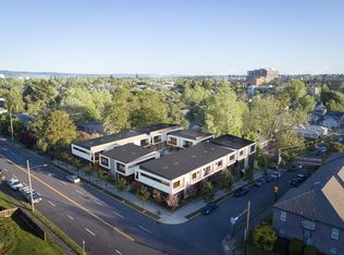 5115 E Burnside St, Portland, OR 97215