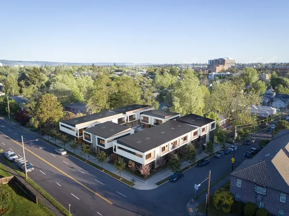 Homma Haus - Modern Living, 5115 E Burnside St #5155B, Portland, OR 97215