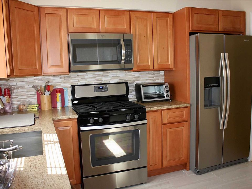 1st image of 528 E Penn St #1