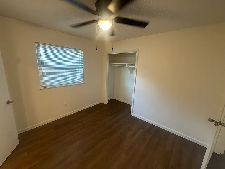 5637 Comer Dr — Photo 28