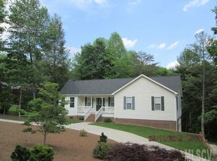 1016 Cambridge Ct, Lenoir, NC 28645