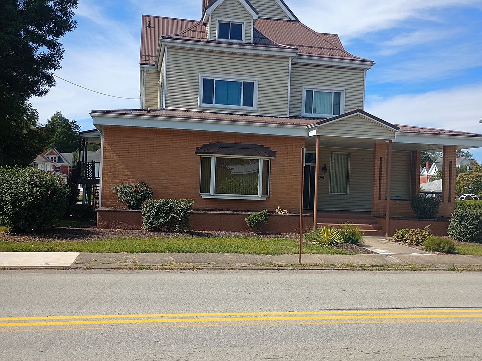 Road frontage with good visibility. If someone was interested in operating a small home business.