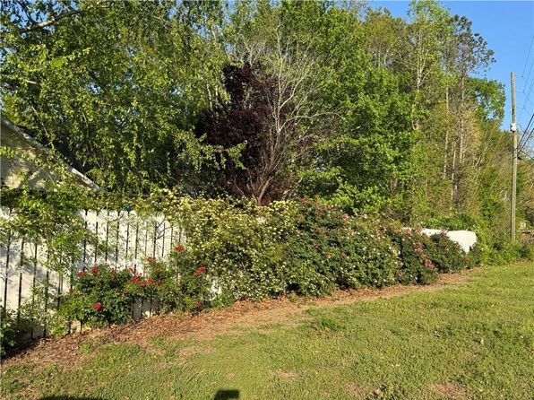 641 Cutoff Rd, Jasper, GA 30143