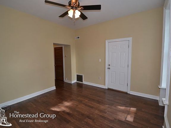 3rd image of 1437 N Wicker Park Ave #Two