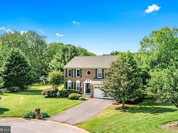 4th image of 2500 Lady Ann Ct