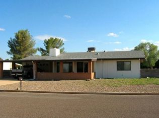 1022 E Geneva St, Pearce, AZ 85625