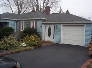 275 Empire Blvd, Rochester, NY 14609