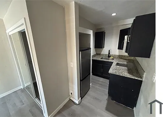 Studio, 285 sqft, $900 — Photo 1
