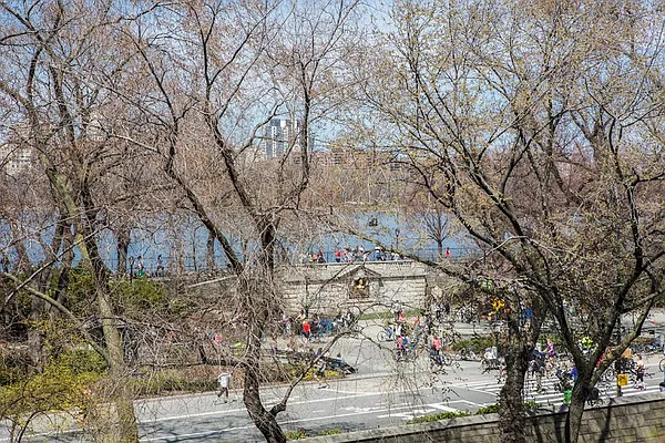 Sold by Olshan Realty | media 31