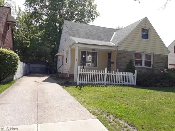 126 E 194th St, Euclid, OH 44119