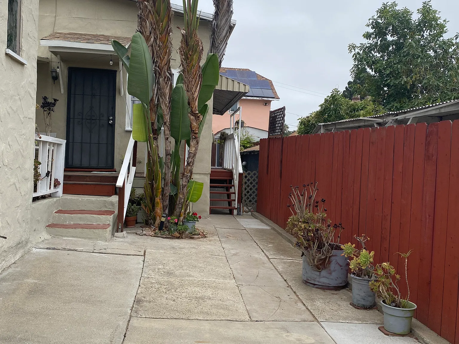 2732 Treat St — Photo 3