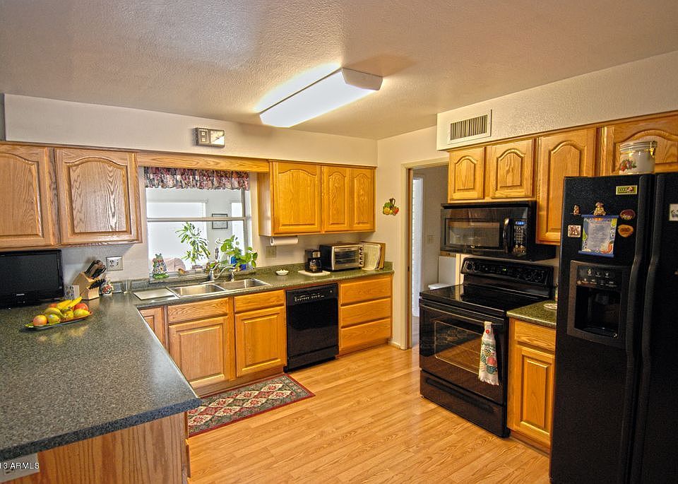1st image of 4711 E Flossmoor Cir