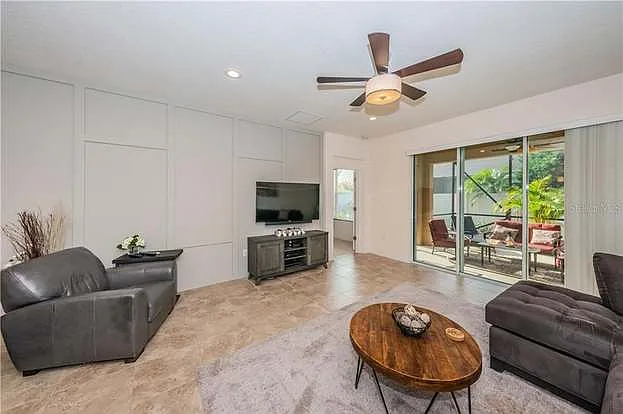 2248 Parrot Fish Dr — Photo 19