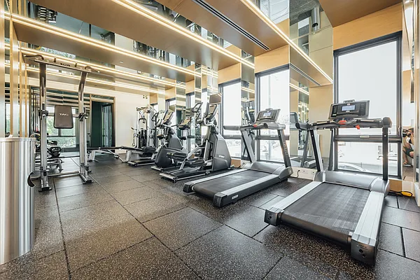 Rented by Nooklyn NYC LLC | media 38