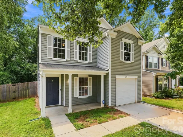 1132 New Day Ct, Charlotte, NC 28215