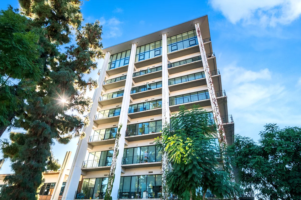 Building Photo - The Elysian