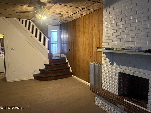 4th image of 135 Birch St