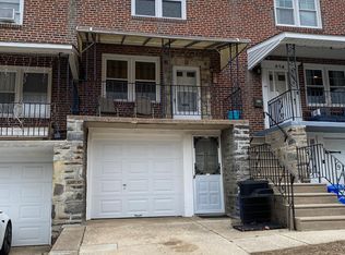 474 Kingsley St, Philadelphia, PA 19128