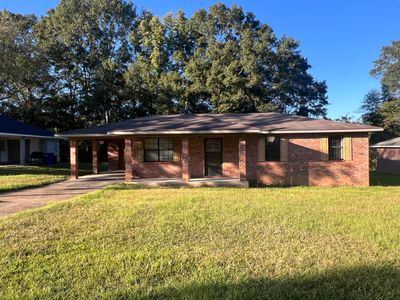 108 A B Thompson St, Summit, MS, 39666