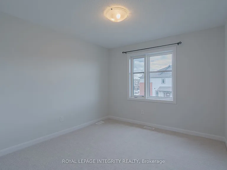 409 Silicon Way — Photo 19