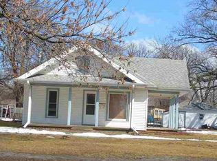 412 M St, David City, NE 68632