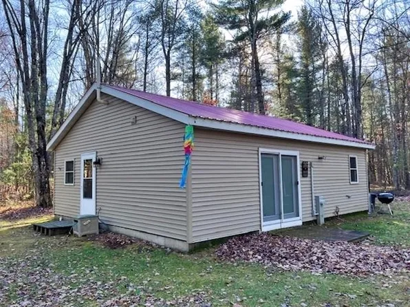 N18763 Short Cut Rd, Pembine, WI 54156