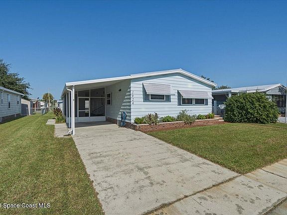 3rd image of 1924 Big Cypress St NE