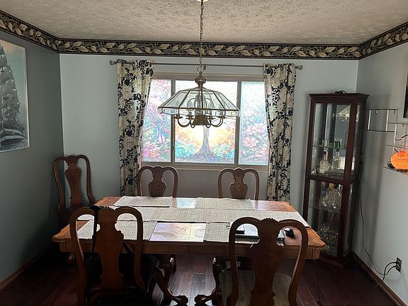 4th image of 1632 Cayuga Ct