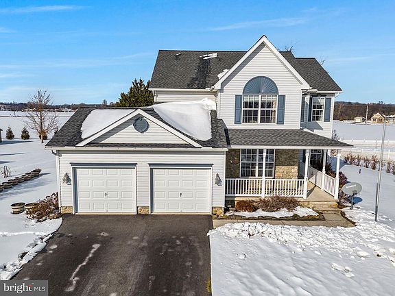2nd image of 86 Barley Cir