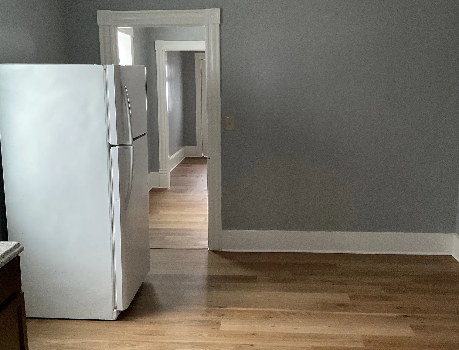 2 bed, 1100 sqft, $1,600 — Photo 4