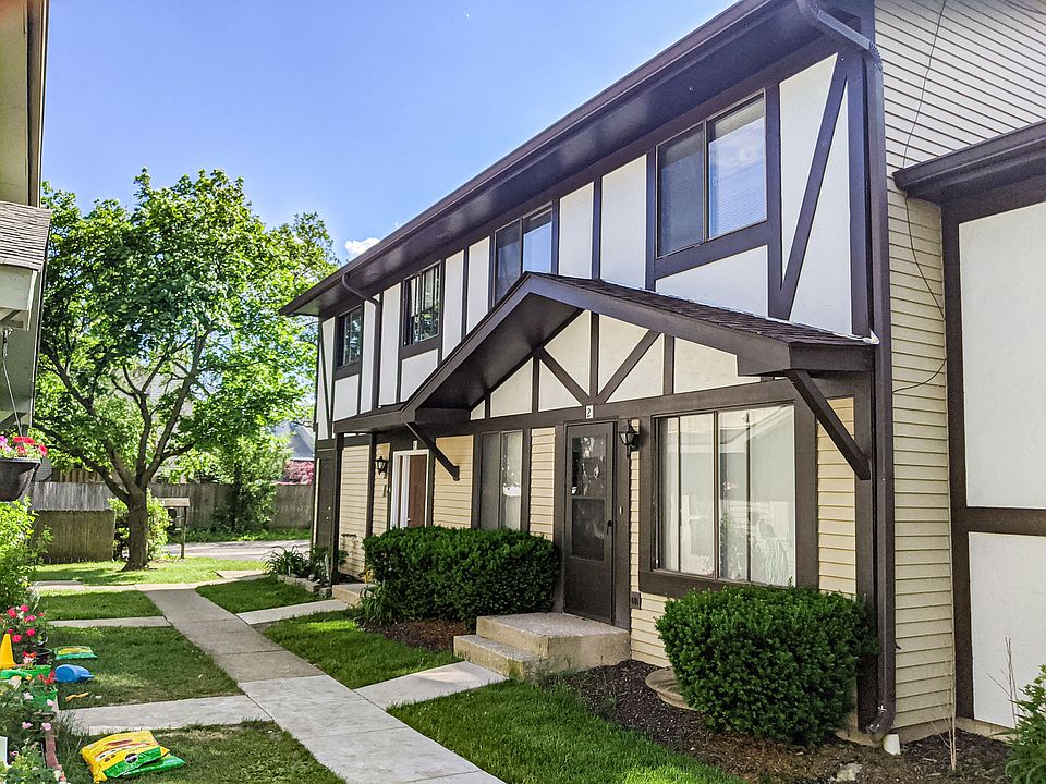 1st image of 2S779 Winchester Cir E #61-2