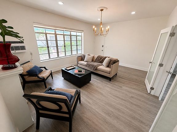 3rd image of 762 Lenox Ave #2
