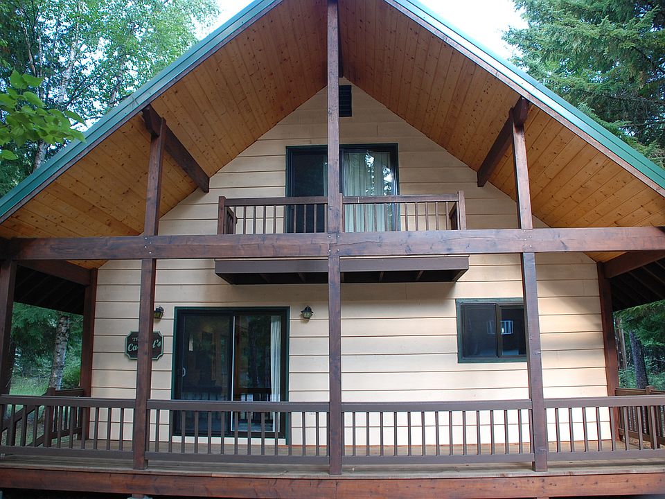 View from front yard