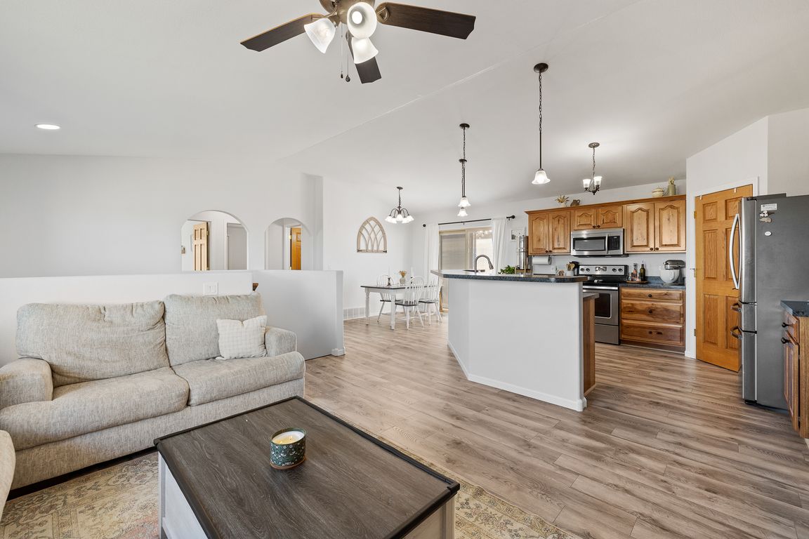 next background image